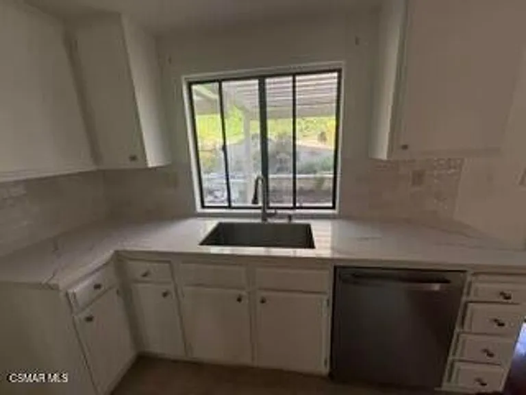 3855 Lost Springs Dr — Photo 11