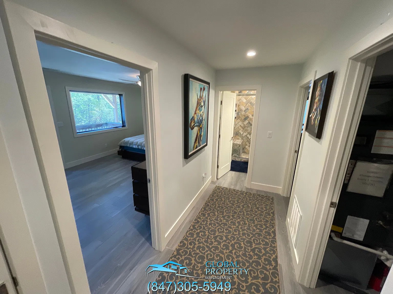 2 bed, 1.5 bath, 1296 sqft, $1,700 — Photo 3