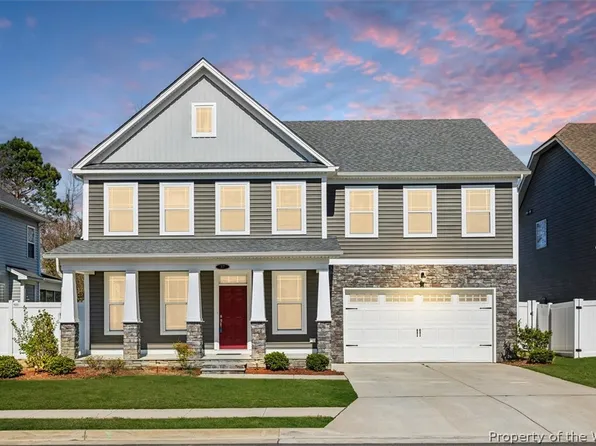 37 E Berkley Dr, Hampton, VA 23663