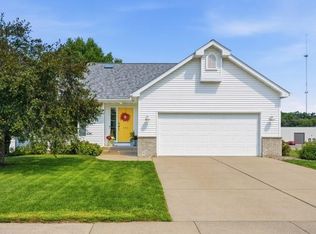 344 Saxonwood Rd, Altoona, WI 54720