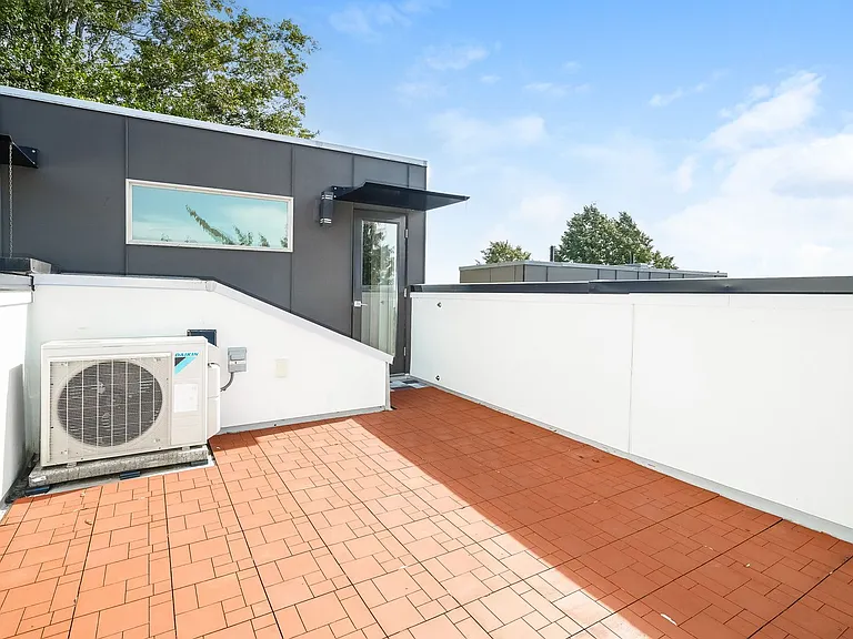 5616C California Ave SW — Photo 26