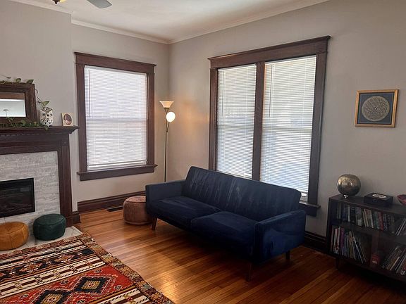 4th image of 2618 Victor St
