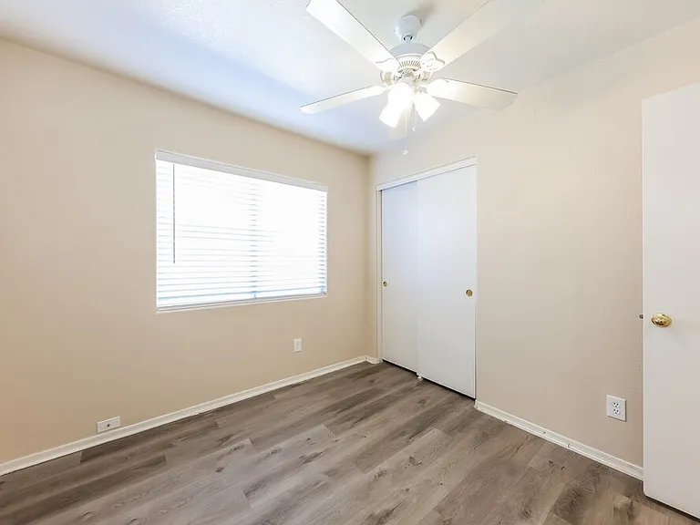 3618 W Tina Ln — Photo 14