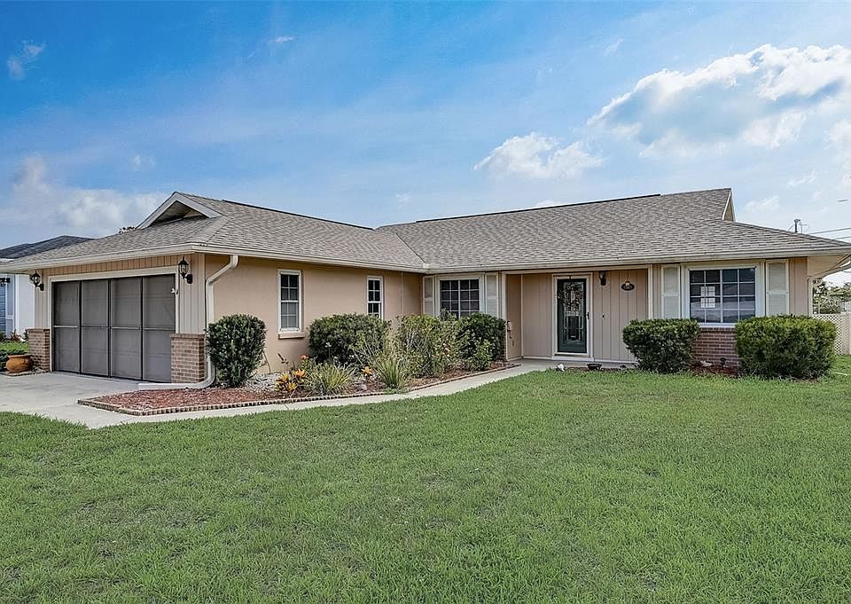 1st image of 7202 Peacock Ln