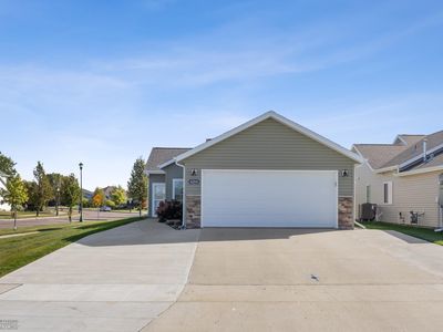 6204 18th St S, Fargo, ND, 58104