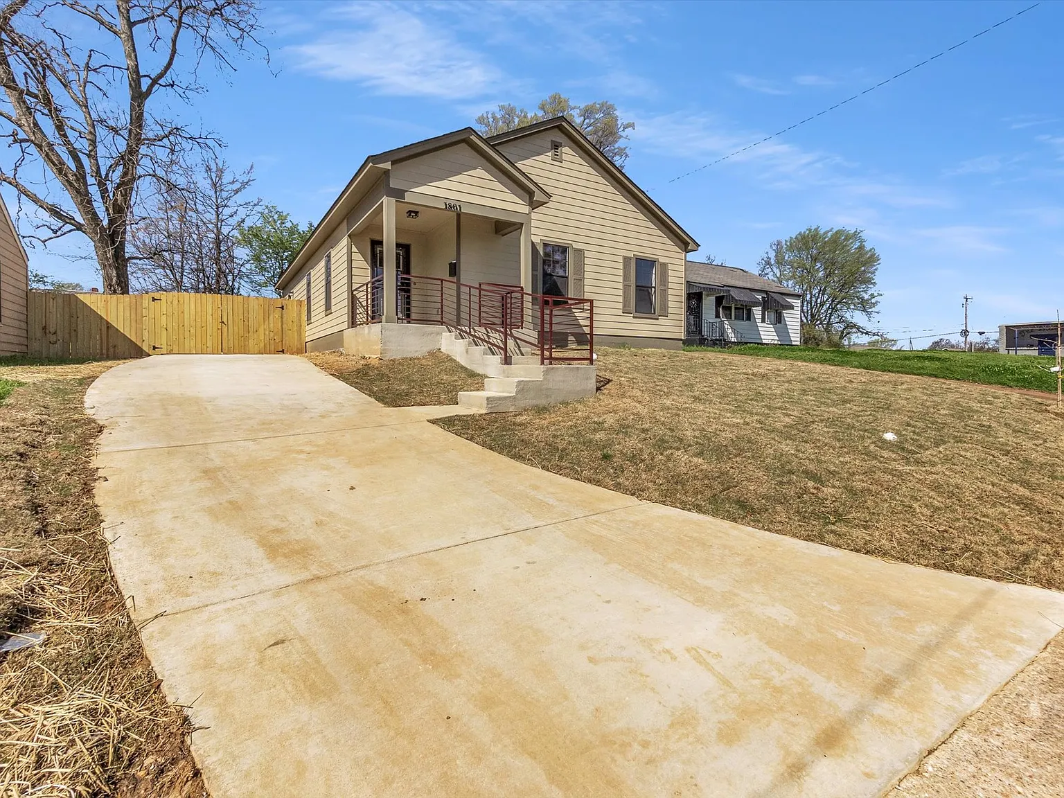 4 bed, 1439 sqft, $1,650 — Photo 4
