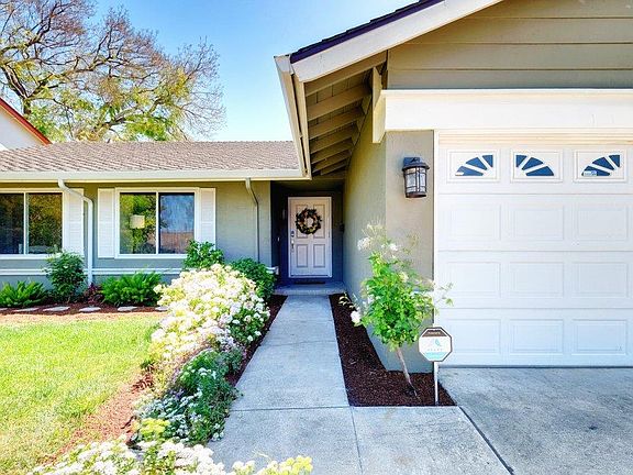 5th image of 6161 Glen Harbor Dr