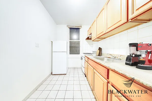Rented by Blackwater Associates Inc. | media 14