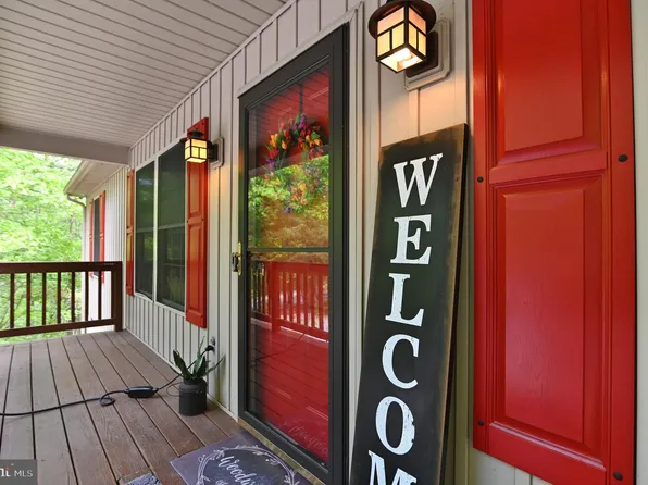 50 Pine St, Mount Jackson, VA 22842