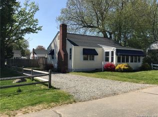 21 Saltaire Dr, Old Lyme, CT 06371