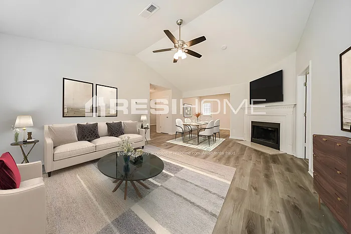 2670 Woodward Rd — Photo 4