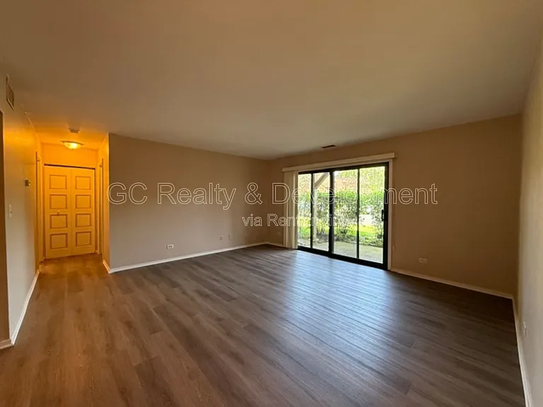 621 Tralee Ct #1D — Photo 6