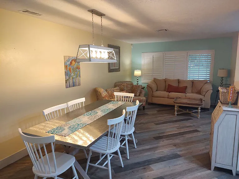 3111 Crenshaw Ct — Photo 6