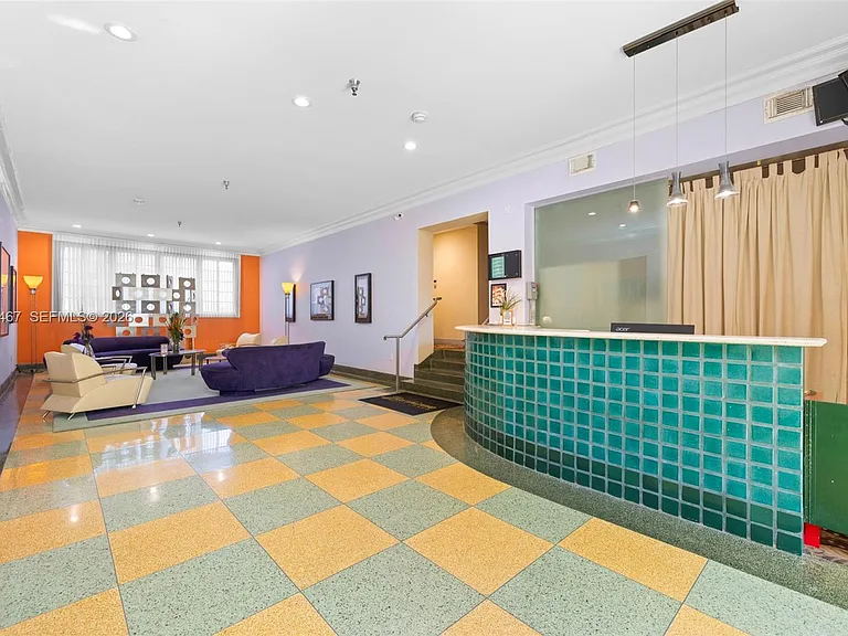 530 Ocean Dr #108 — Photo 11