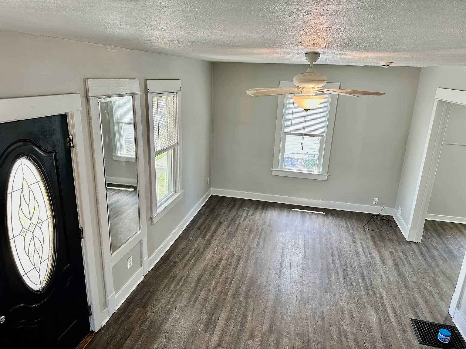 3 bed, 1152 sqft, $850 — Photo 3
