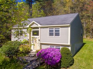 220 Stoneybrook Rd, Fitchburg, MA 01420