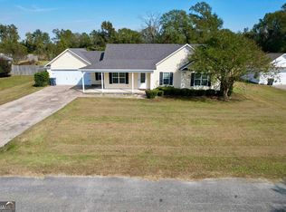 15 Ridge Rd, Lakeland, GA 31635
