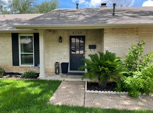 8706 Dawnridge Cir, Austin, TX 78757