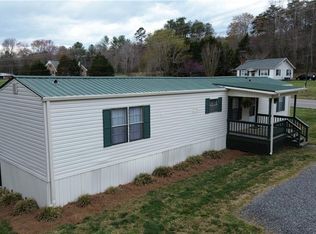 1312 E Carter Mill Rd, Elkin, NC 28621