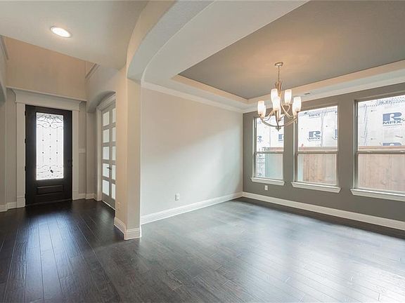 4th image of 7120 Arches Ave