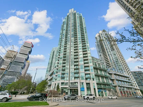 3939 Duke Of York Blvd #3305, Mississauga, ON L5B 4N2