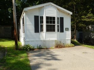 50 Ithica Ln, Newmarket, NH 03857