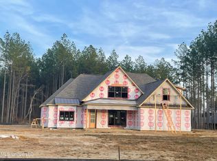 165 Fallen Oak Dr, Brandon, MS 39047