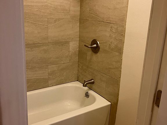 5th image of 12235 Volver Ave #B