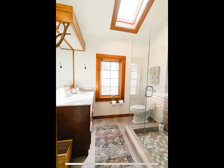 130 Holly St — Photo 8
