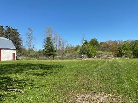 5th image of 9224 Weber Rd