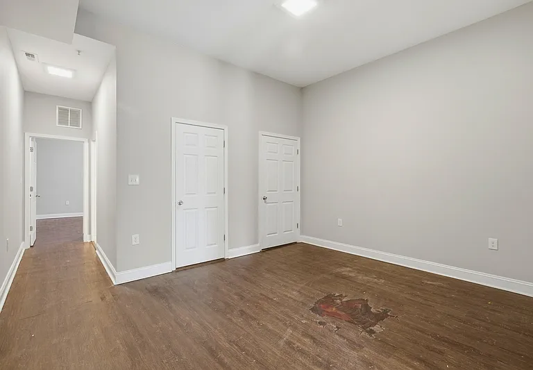 1506 Madison Ave #2 — Photo 5