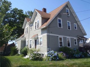 14 Sefton Dr, Cranston, RI 02905