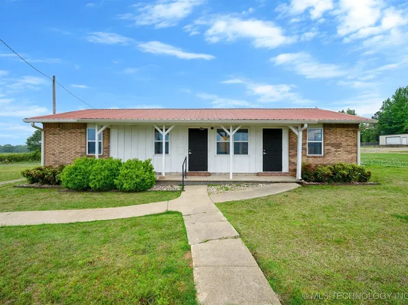 902 NE Lincoln Rd, Idabel, OK 74745