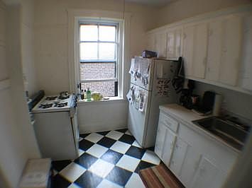 2nd image of 10 Lothian Rd #Lfc8