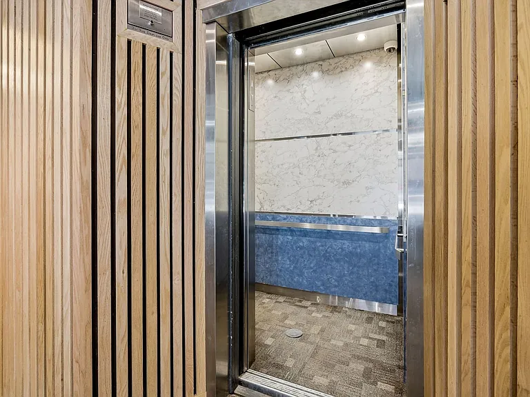 4180 Marine Terrace Apartments — Photo 7