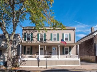 10 Hammond St, Newport, RI 02840