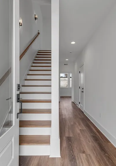 4910 Delaware Ave #C — Photo 15
