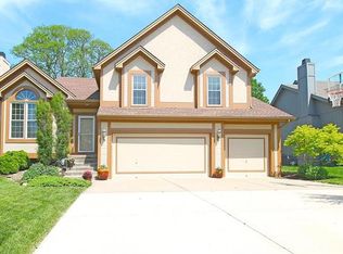 9011 N Chatham Ave, Kansas City, MO 64154