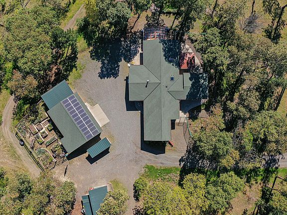 5th image of 9449 Wagner Creek Rd