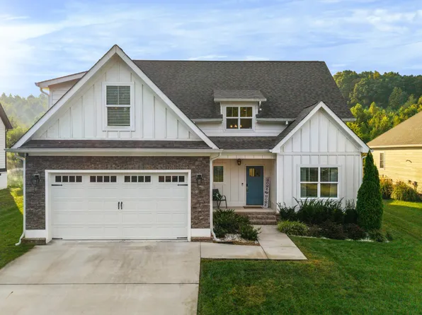 4909 Grove Park Dr NE, Cleveland, TN 37312