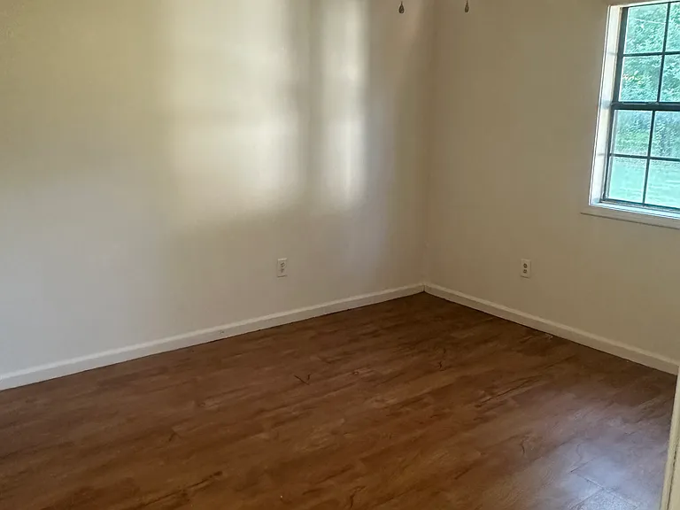 710 S 6th St #2 — Photo 5