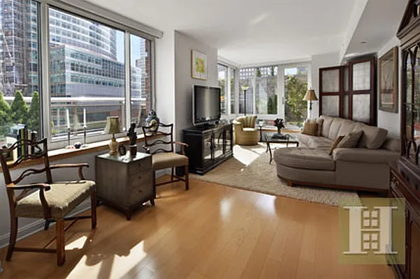 Rented by Halstead Real Estate | media 9