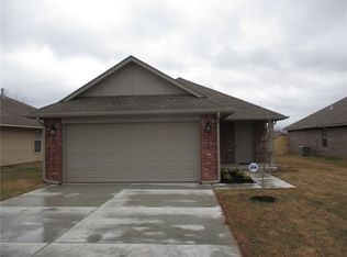 8632 Hillridge Dr, Oklahoma City, OK 73141