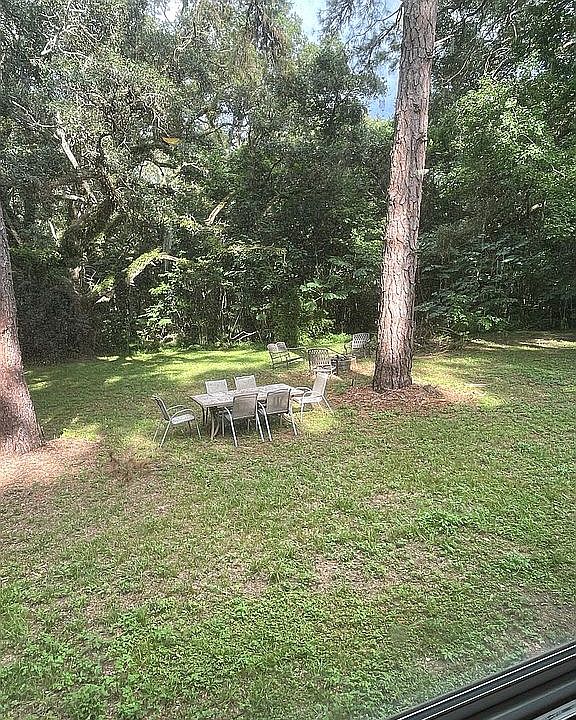 2nd image of 915 Buena Vista Dr