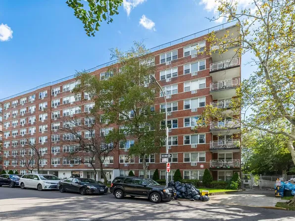 172-70 Highland Ave #9D, Jamaica, NY 11432