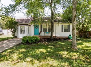 110 Riverwood Dr, La Vergne, TN 37086
