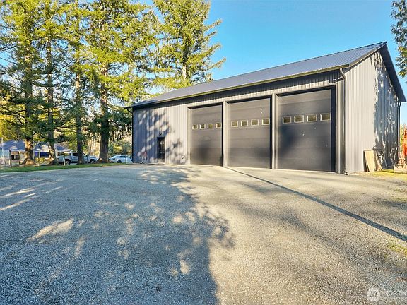 3rd image of 28916 Old Owen Road