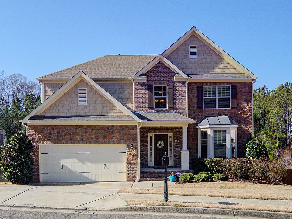 1st image of 146 Manor Ln