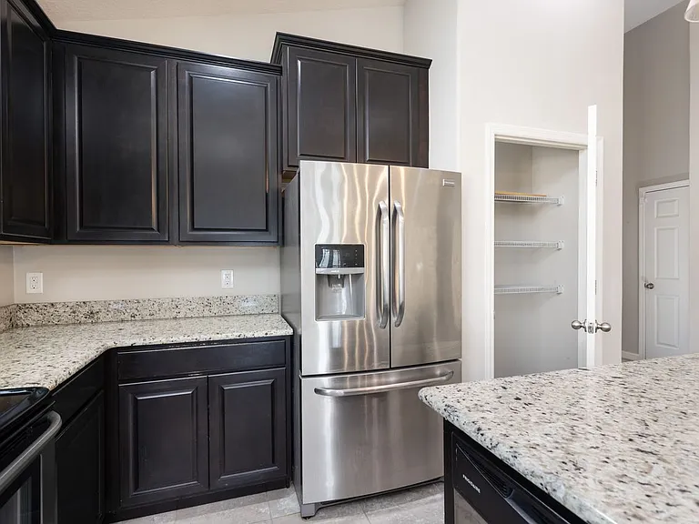 4105 Harvest Cir — Photo 8
