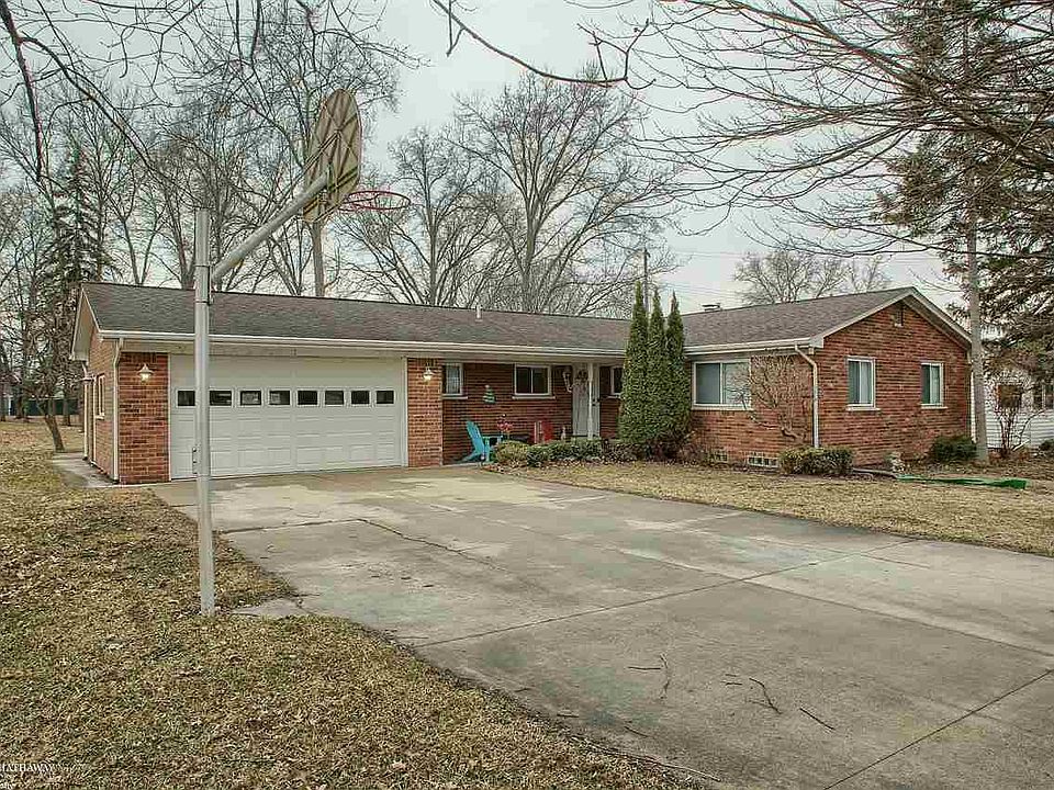 1st image of 38054 Murdick Dr